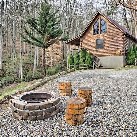 Bryson City Vacation Rental With Hot Tub And Fire Pit! Dış mekan fotoğraf