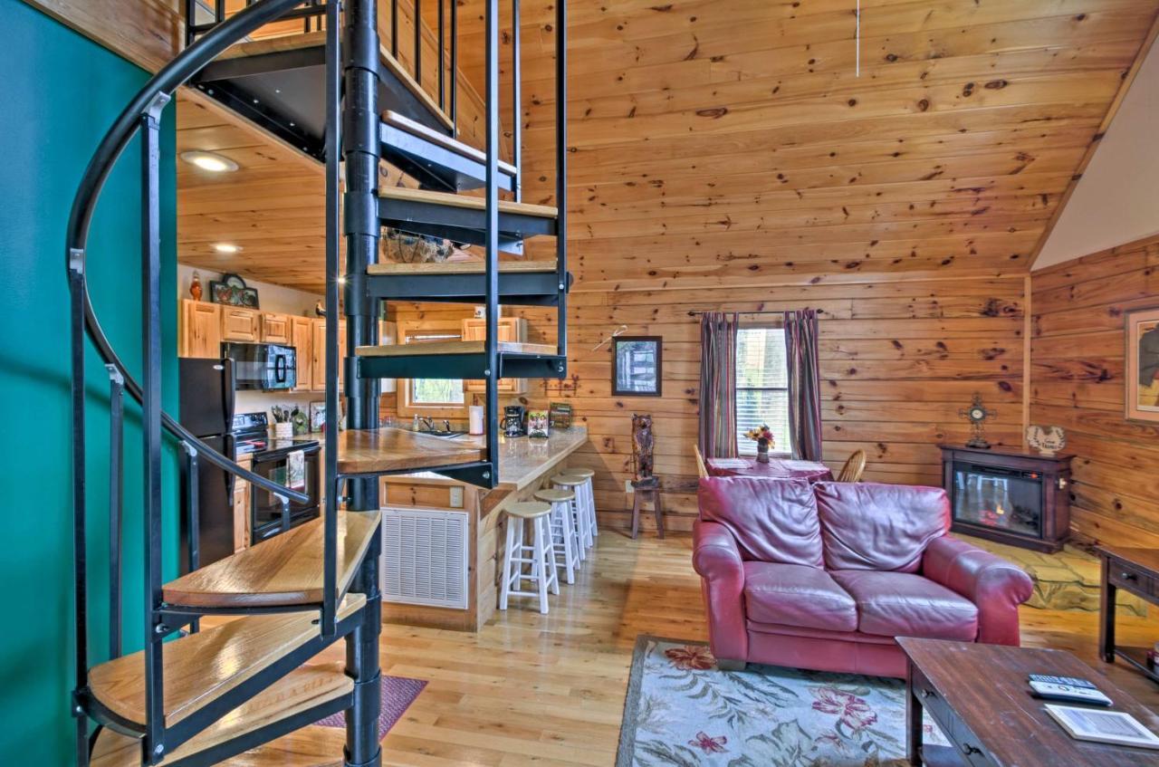 Bryson City Vacation Rental With Hot Tub And Fire Pit! Dış mekan fotoğraf