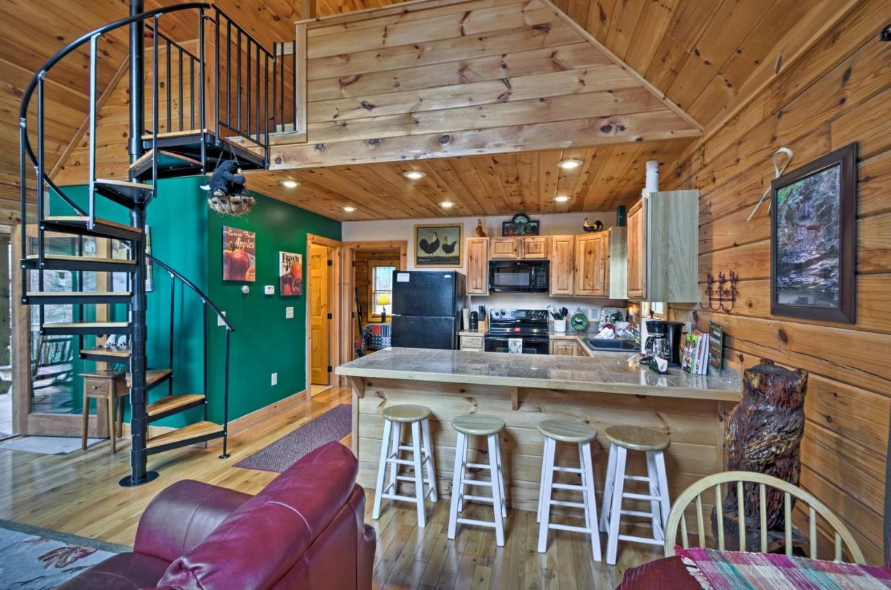 Bryson City Vacation Rental With Hot Tub And Fire Pit! Dış mekan fotoğraf